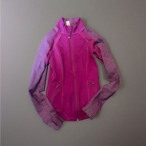 Ivivva Purple Jacket kids Lululemon size 12 and great condition girls zip up